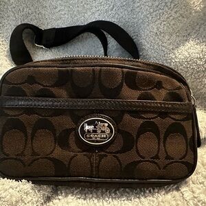 Vintage Coach Signature Canvas Accessory Pouch